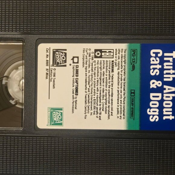 The Truth About Cats and Dogs VHS Uma Thurman Janeane Garofalo 1996 - Picture 3 of 8